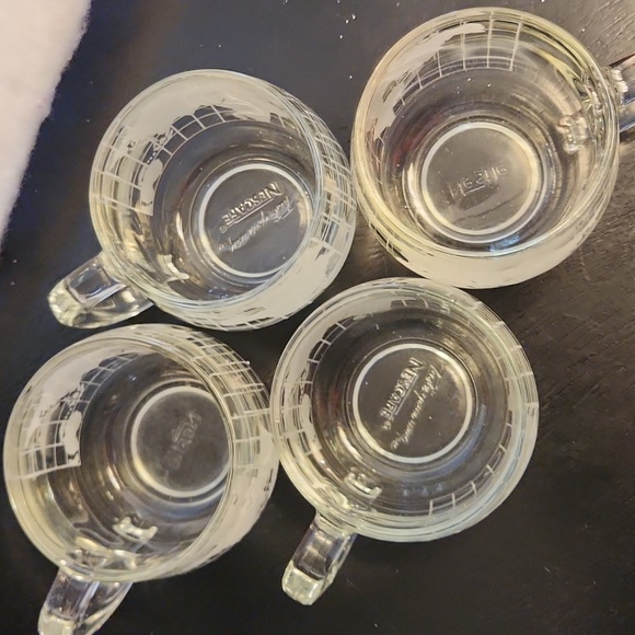 Nescafe set of 4 vintage around the world vintage coffee mugs. - Picture 3 of 6